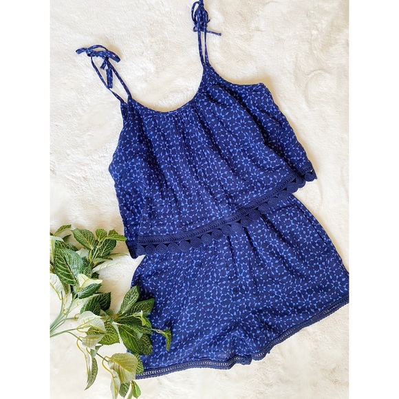 aerie Pants - Aerie Tiered Lace Trim Printed Romper